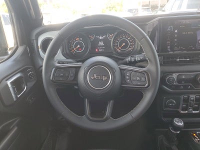 2025 Jeep Wrangler 4-Door Summit 4x4