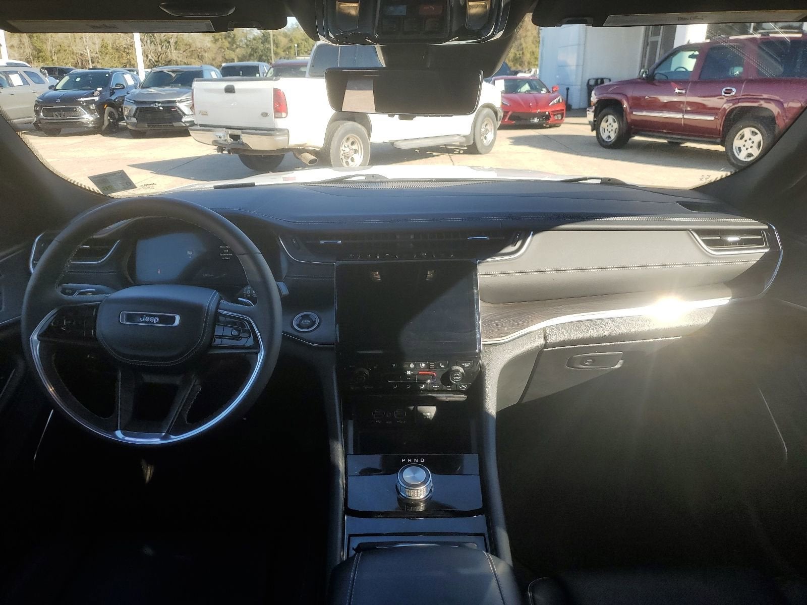 2023 Jeep Grand Cherokee Overland