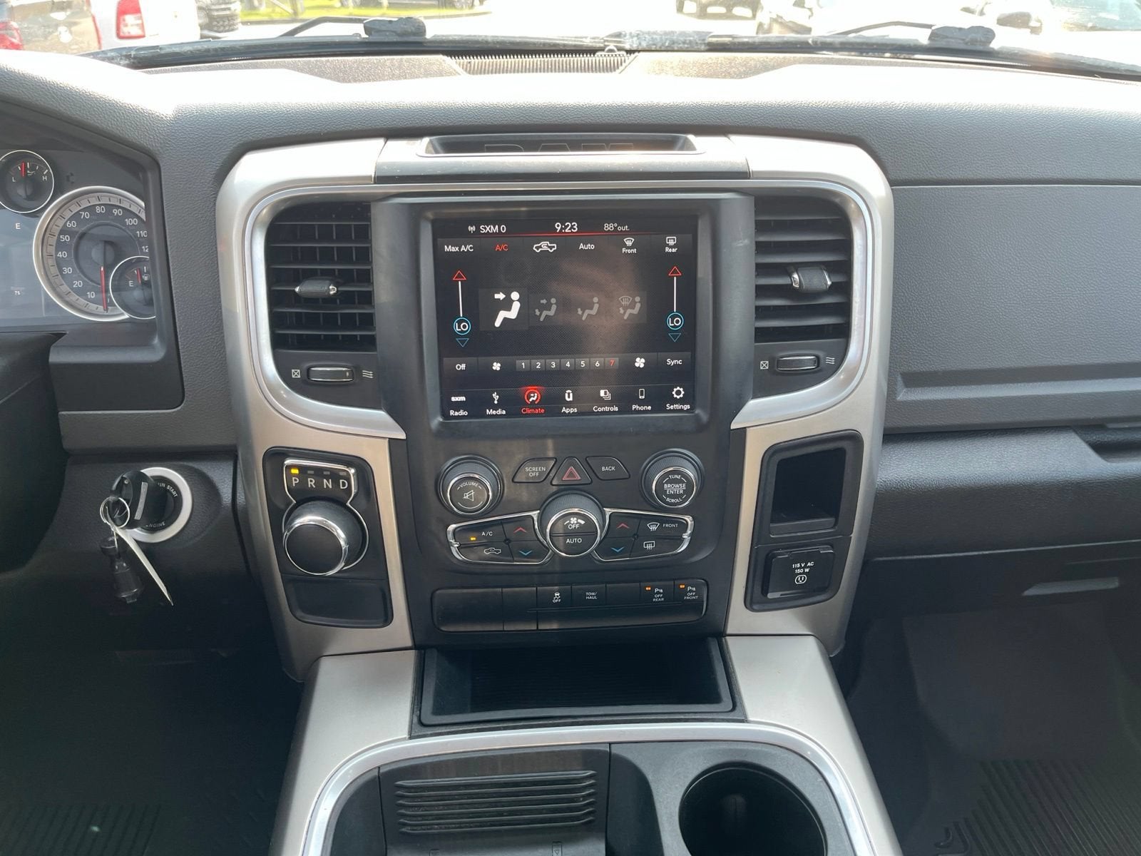 2018 RAM 1500 Big Horn Crew Cab 4x2 5'7" Box