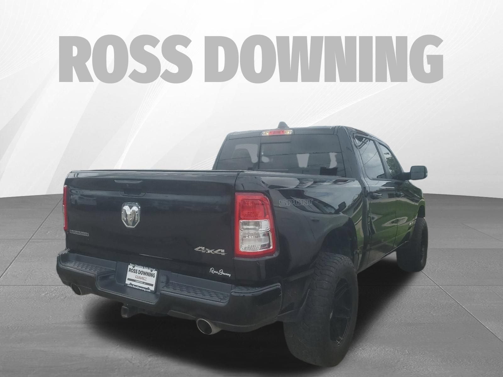 2022 RAM 1500 Big Horn Crew Cab 4x4 5'7" Box