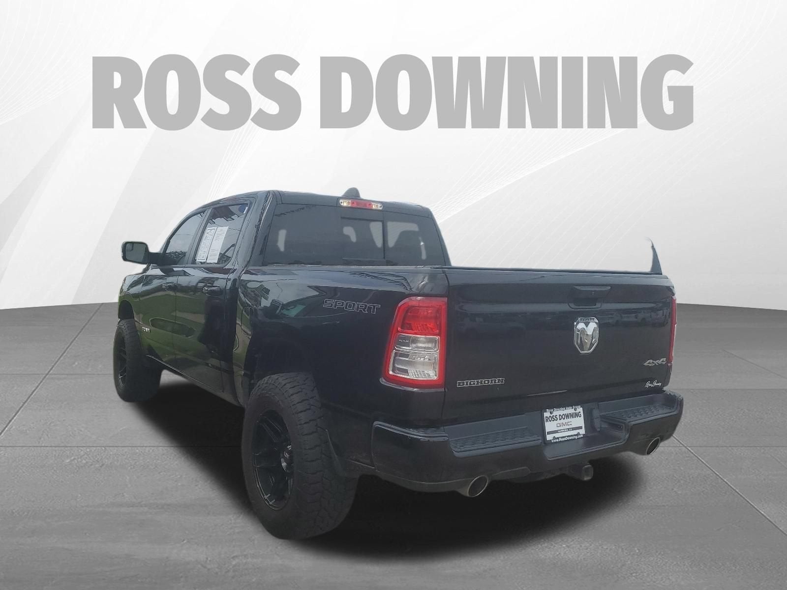 2022 RAM 1500 Big Horn Crew Cab 4x4 5'7" Box