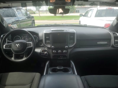 2022 RAM 1500 Big Horn Crew Cab 4x4 5'7" Box
