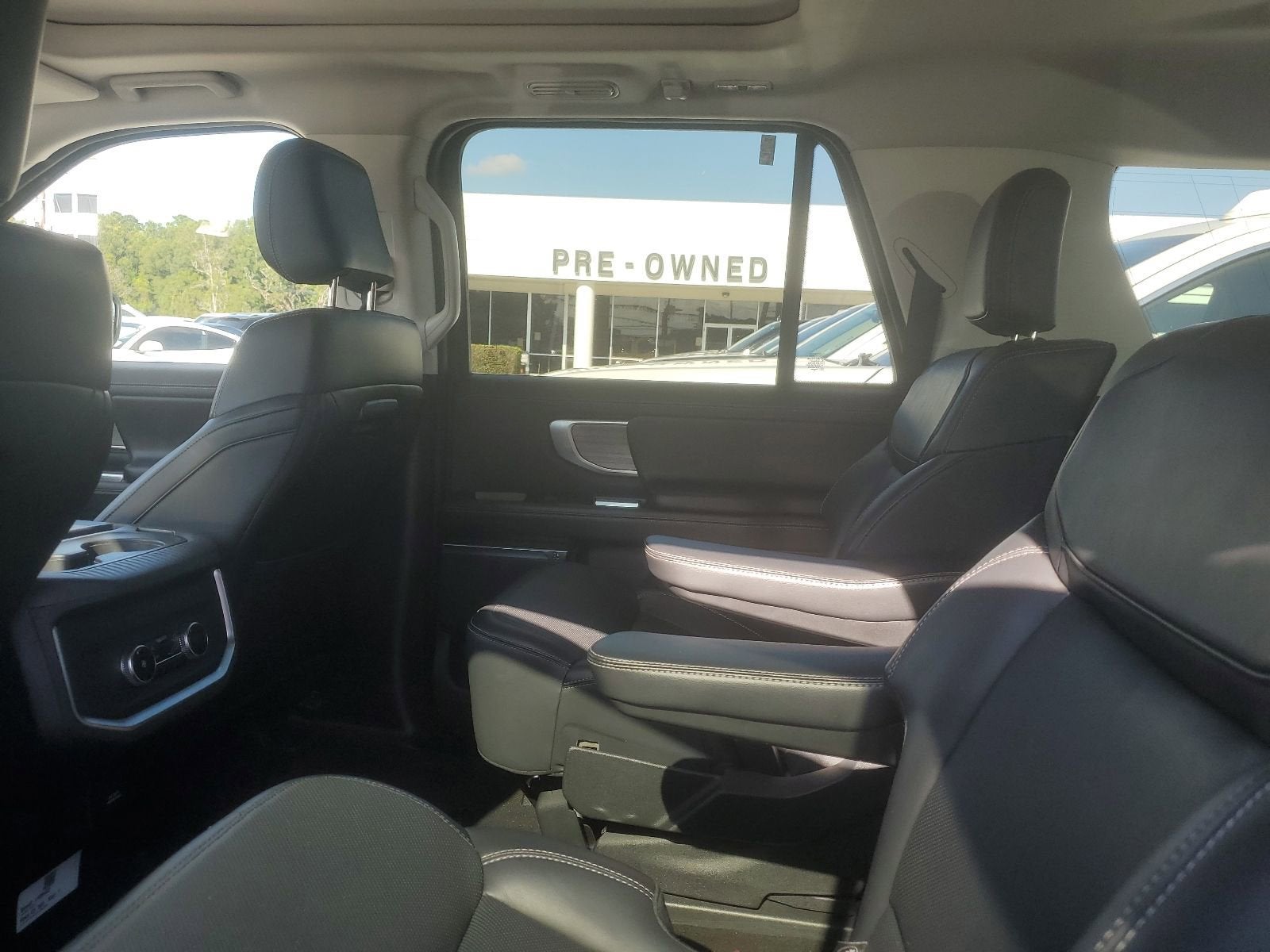 2025 Ford Expedition Platinum MAX