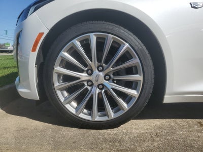 2022 Cadillac CT5 Premium Luxury