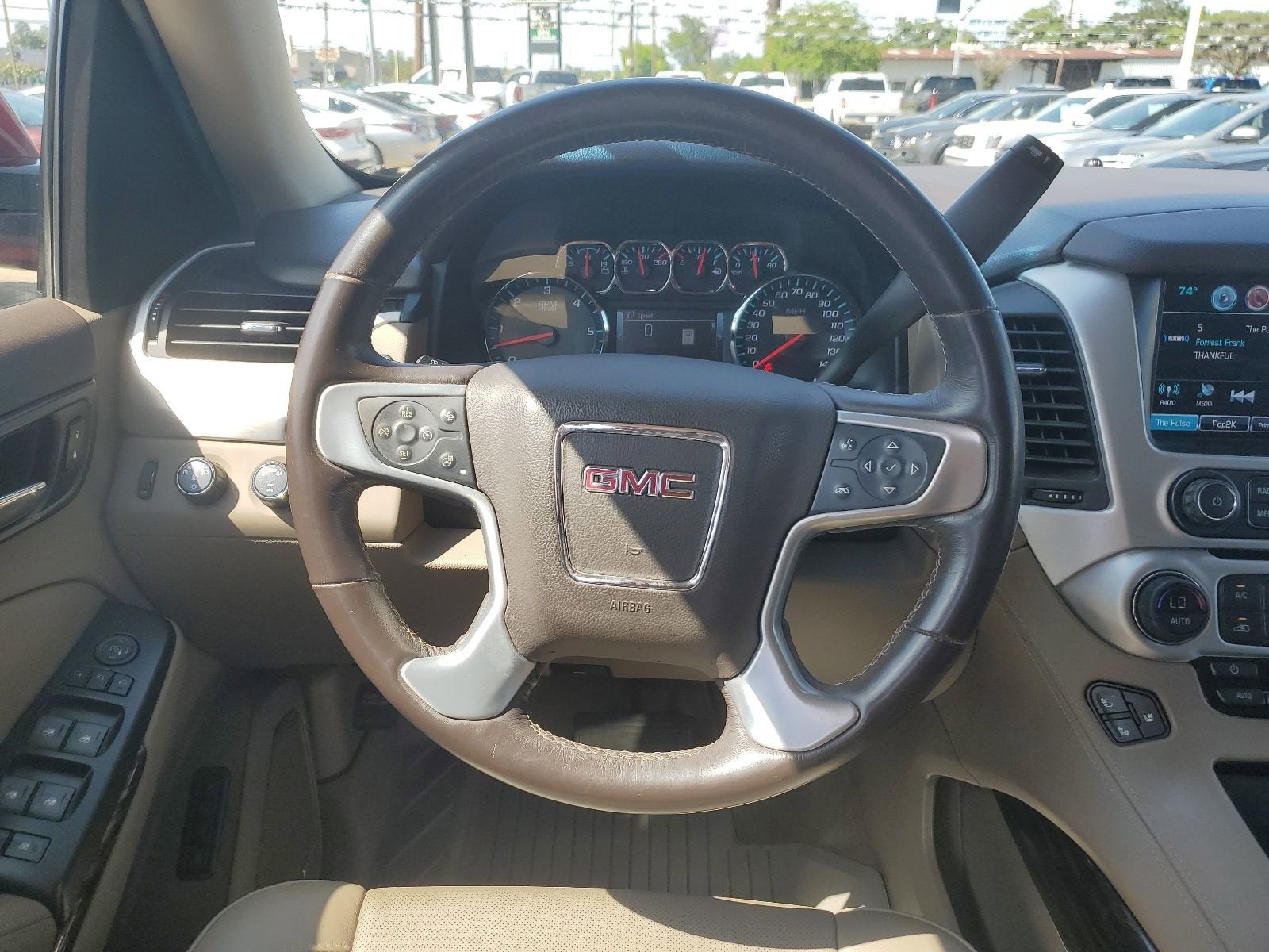 2019 GMC Yukon XL SLT