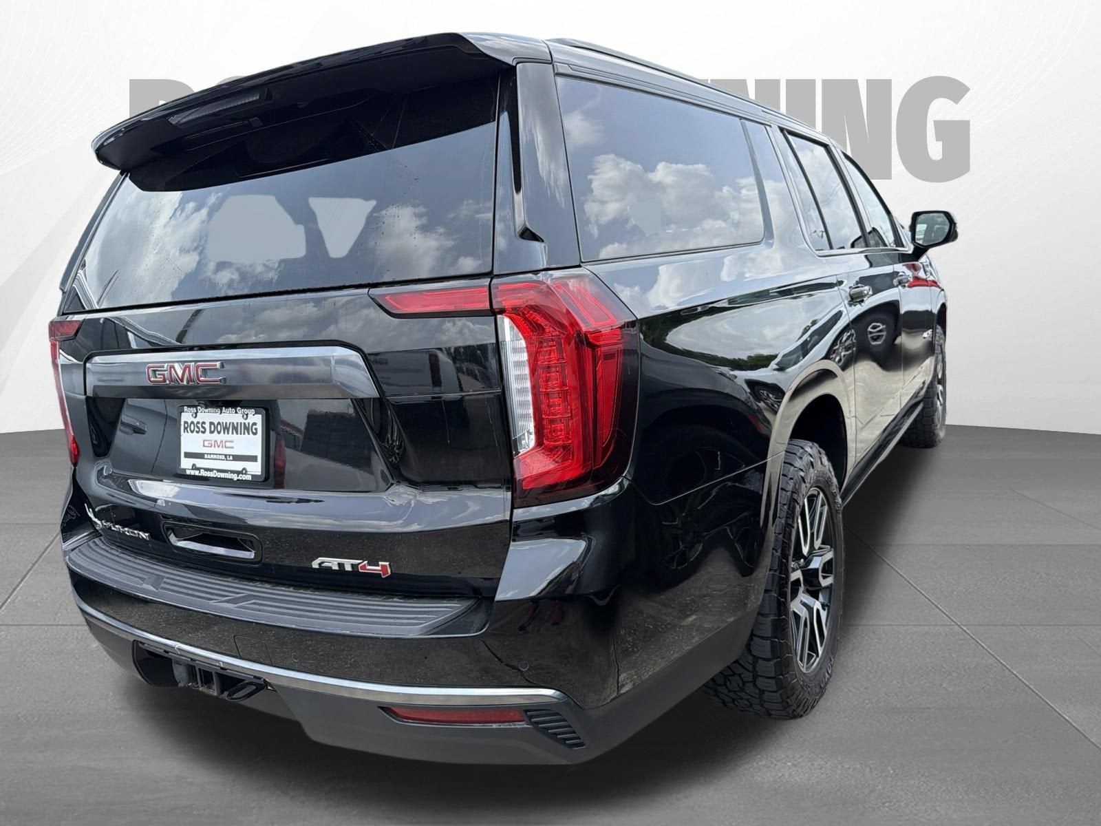 2023 GMC Yukon XL AT4