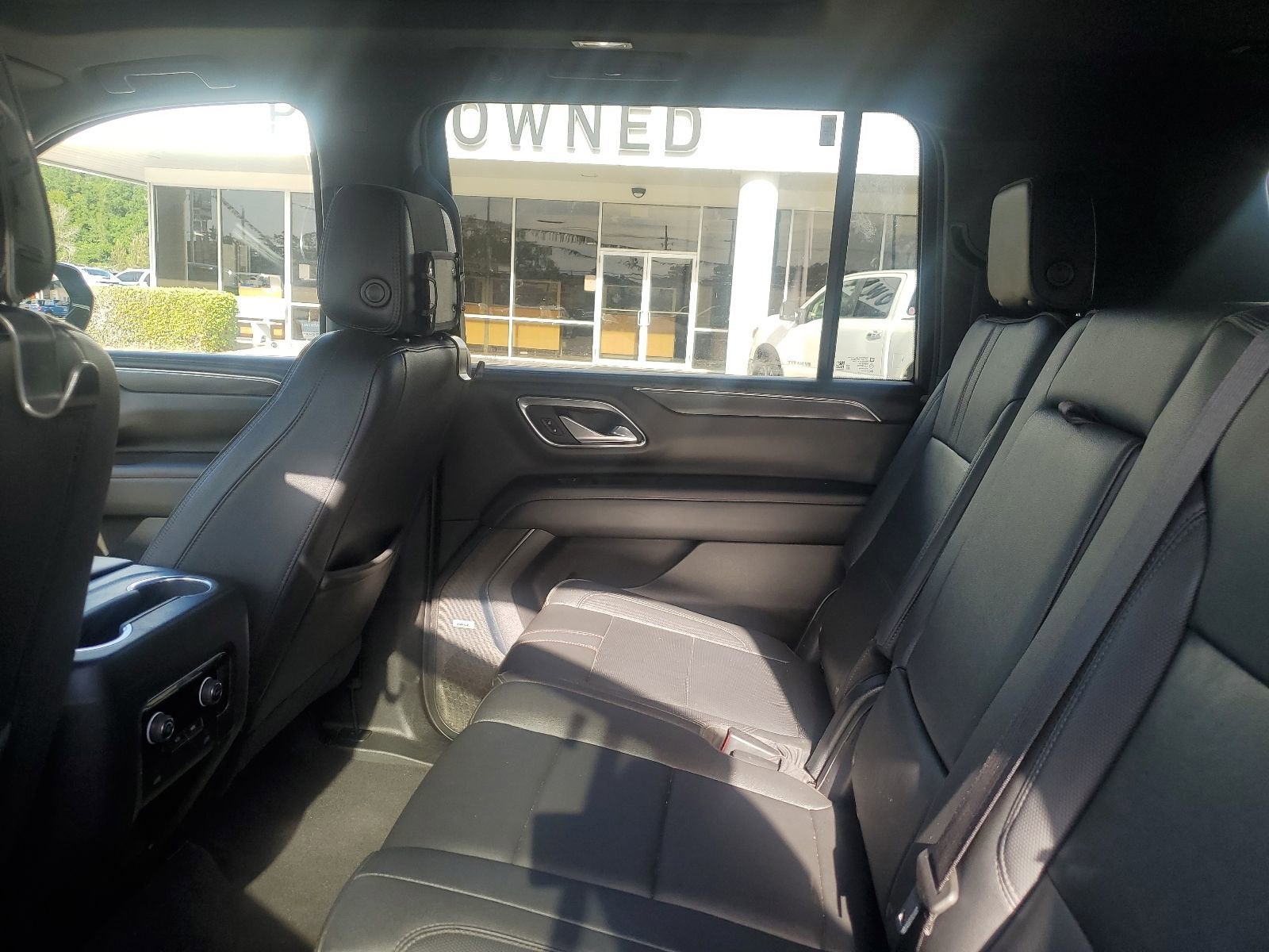 2021 Chevrolet Suburban RST