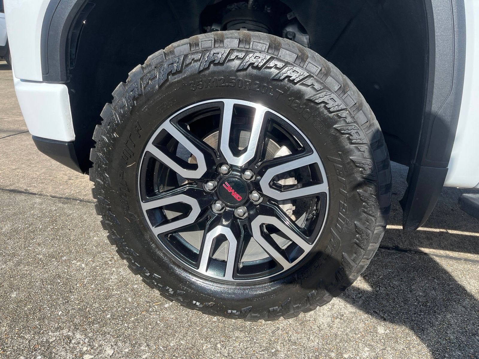 2024 GMC Sierra 1500 AT4