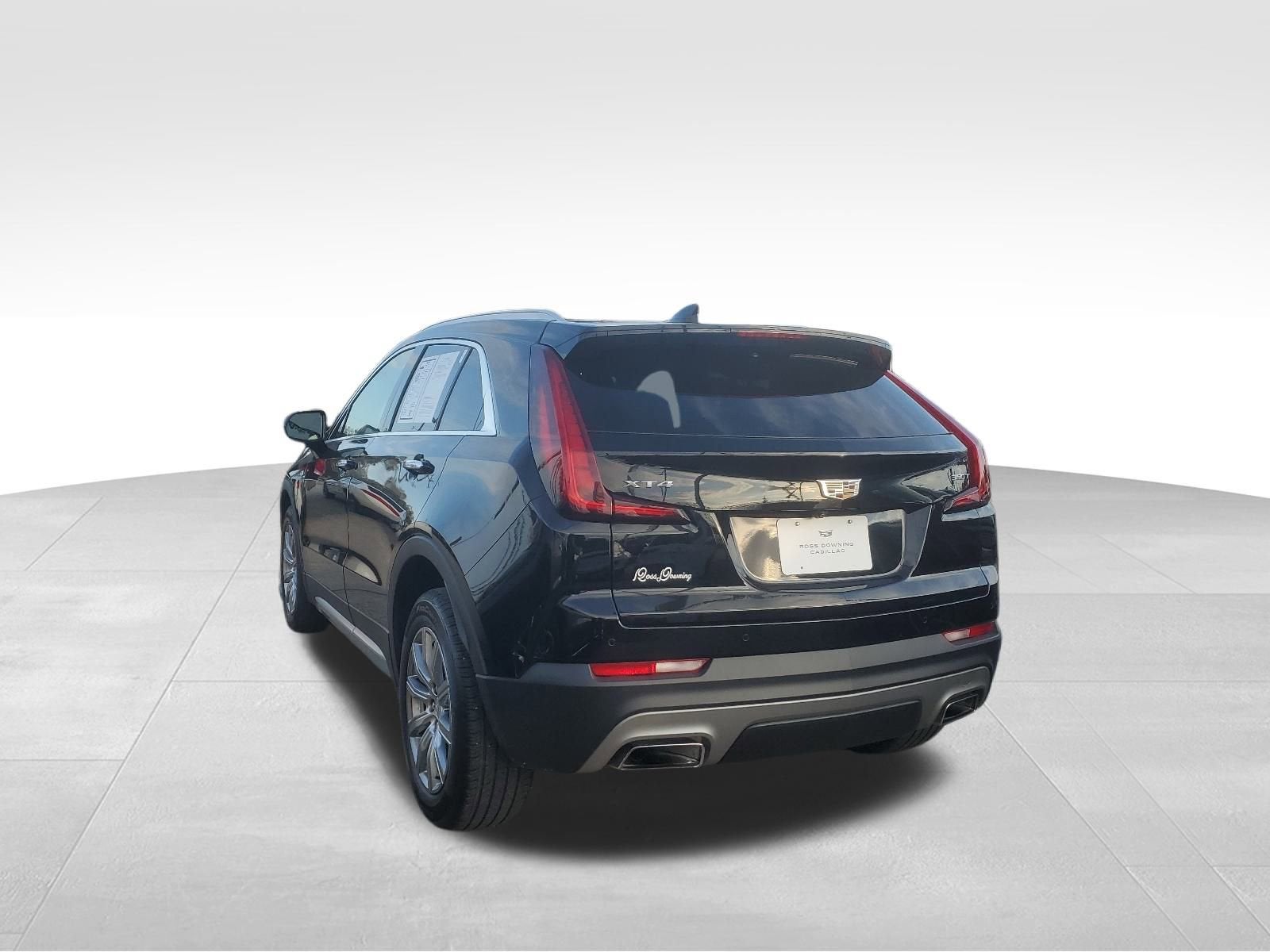 2020 Cadillac XT4 Premium Luxury