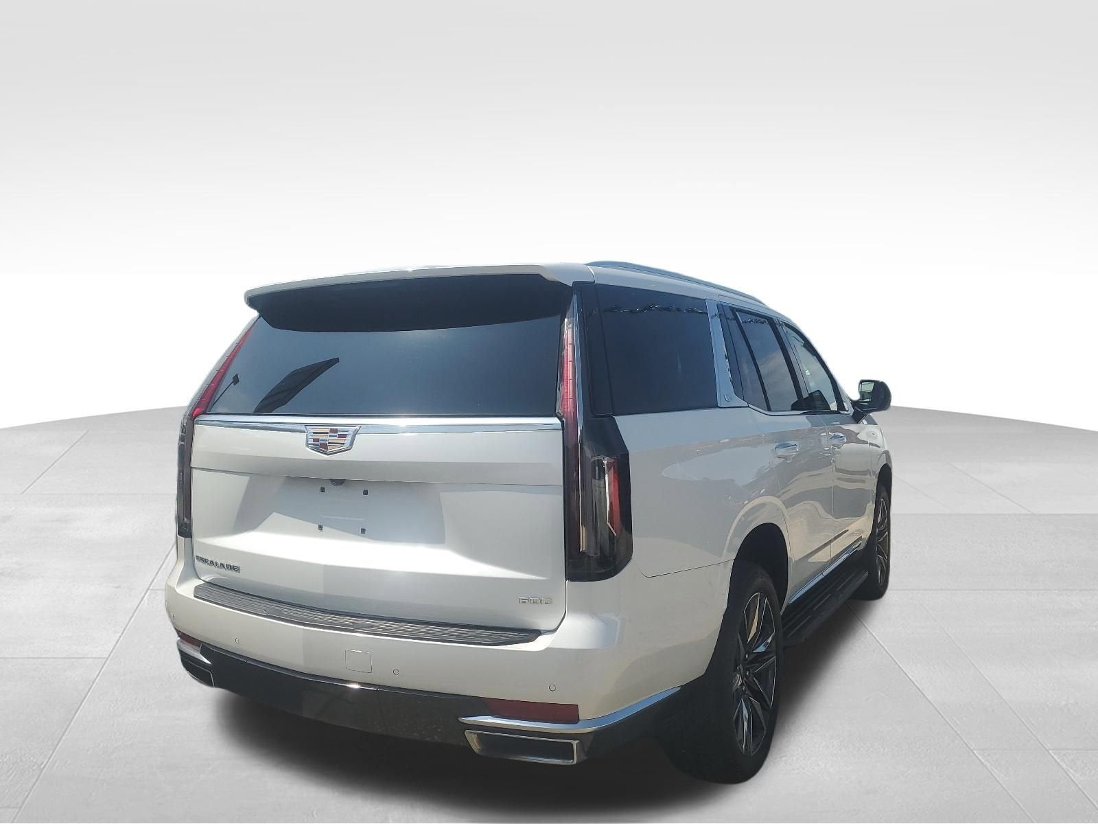 2024 Cadillac Escalade Luxury