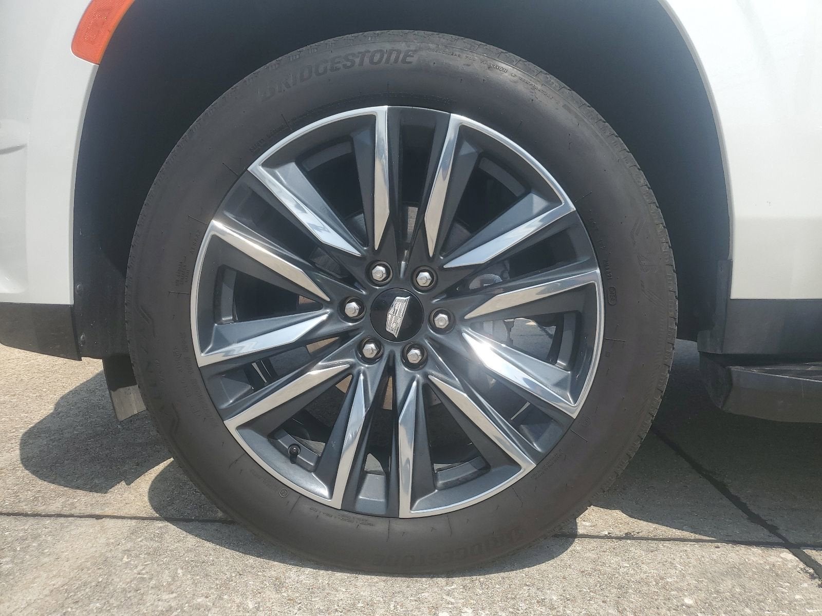 2024 Cadillac Escalade Luxury