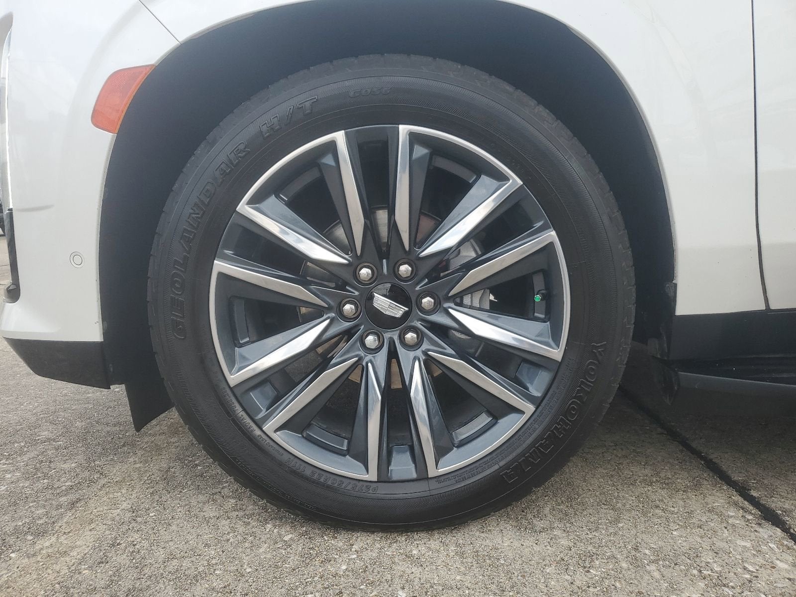 2022 Cadillac Escalade Sport