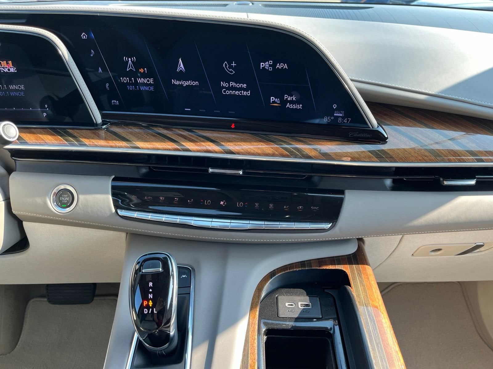 2023 Cadillac Escalade ESV Sport Platinum