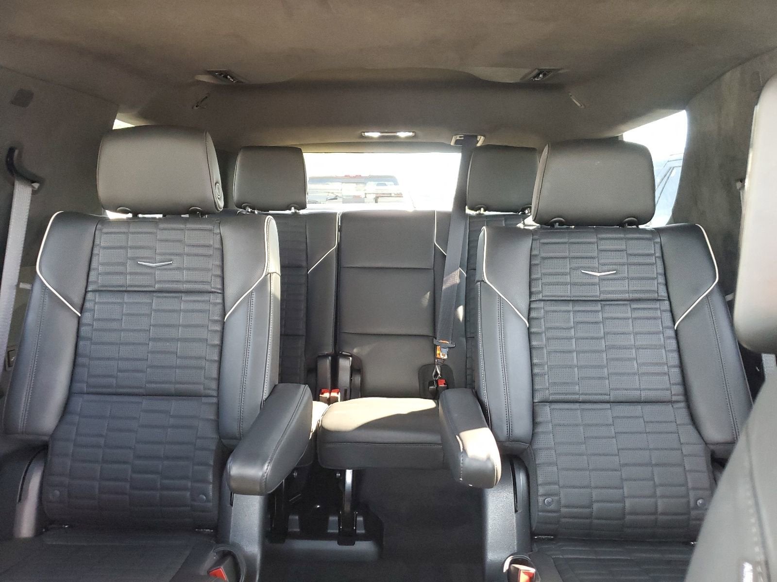 2022 Cadillac Escalade Sport Platinum