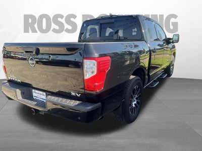 2023 Nissan TITAN Crew Cab SV 4x2