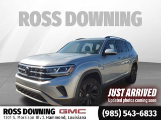 2022 Volkswagen Atlas 3.6L V6 SE w/Technology