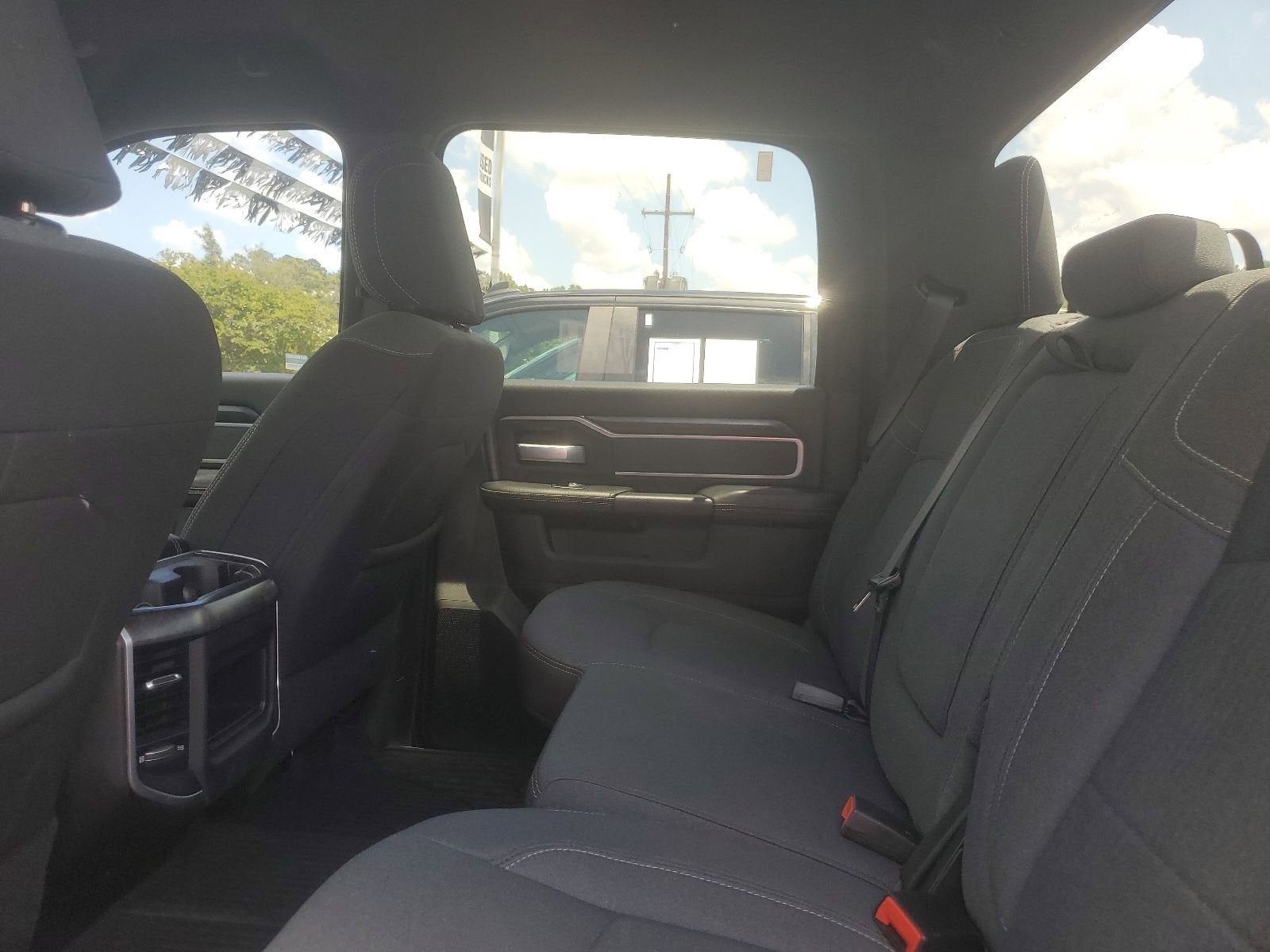 2022 RAM 2500 Big Horn Crew Cab 4x4 6'4" Box