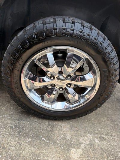 2013 Chevrolet Avalanche LT
