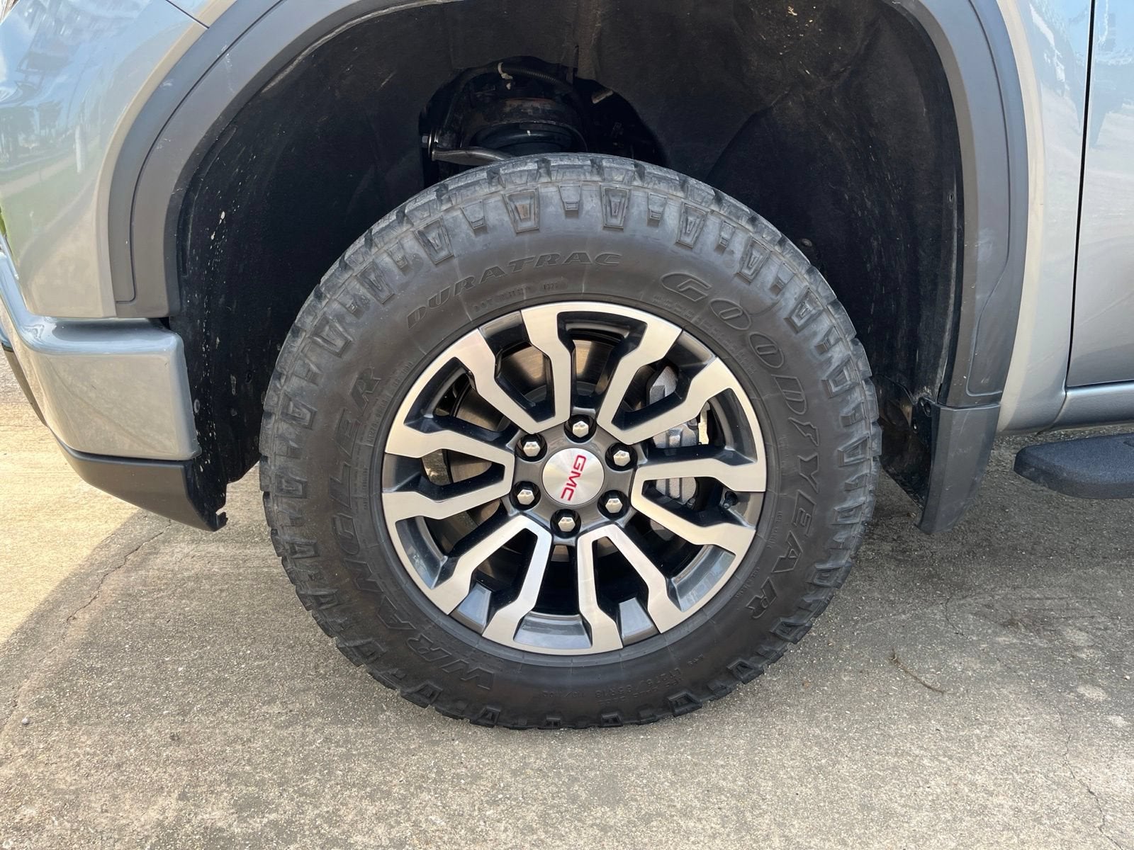 2023 GMC Sierra 1500 AT4