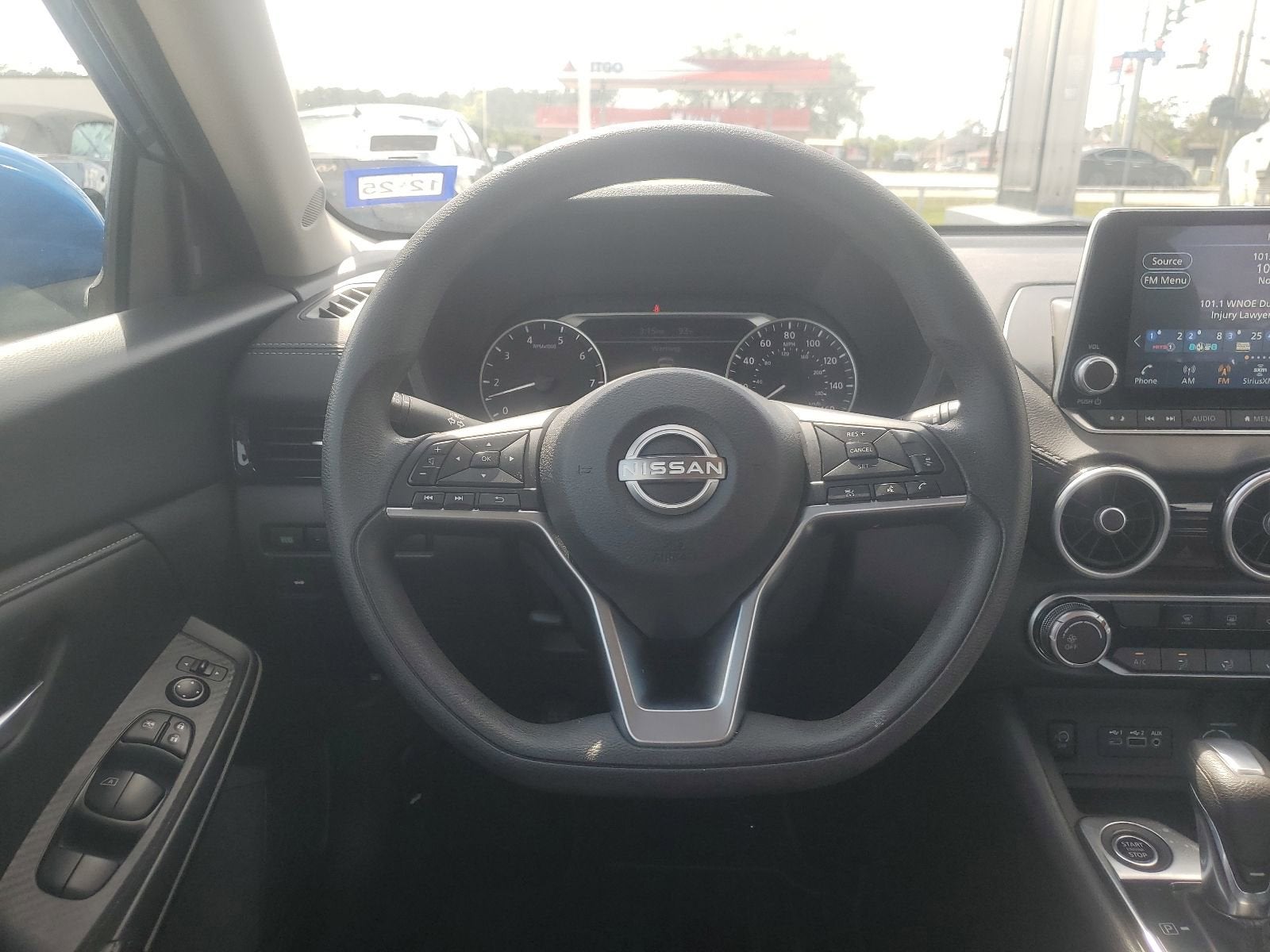 2024 Nissan Sentra SV Xtronic CVT