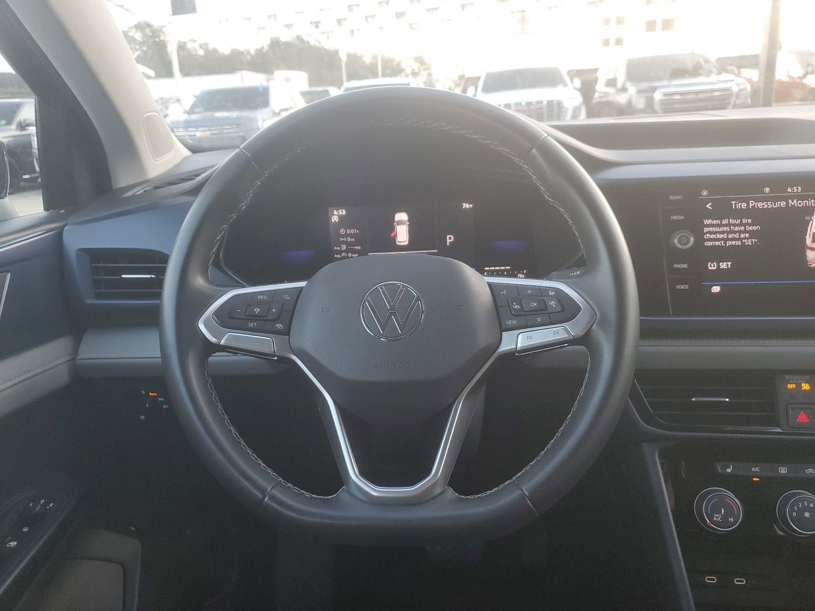 2023 Volkswagen Taos SE