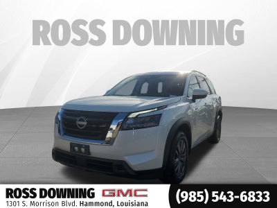 2024 Nissan Pathfinder SV