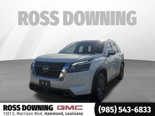 2024 Nissan Pathfinder SV