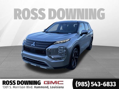 2024 Mitsubishi Outlander SE
