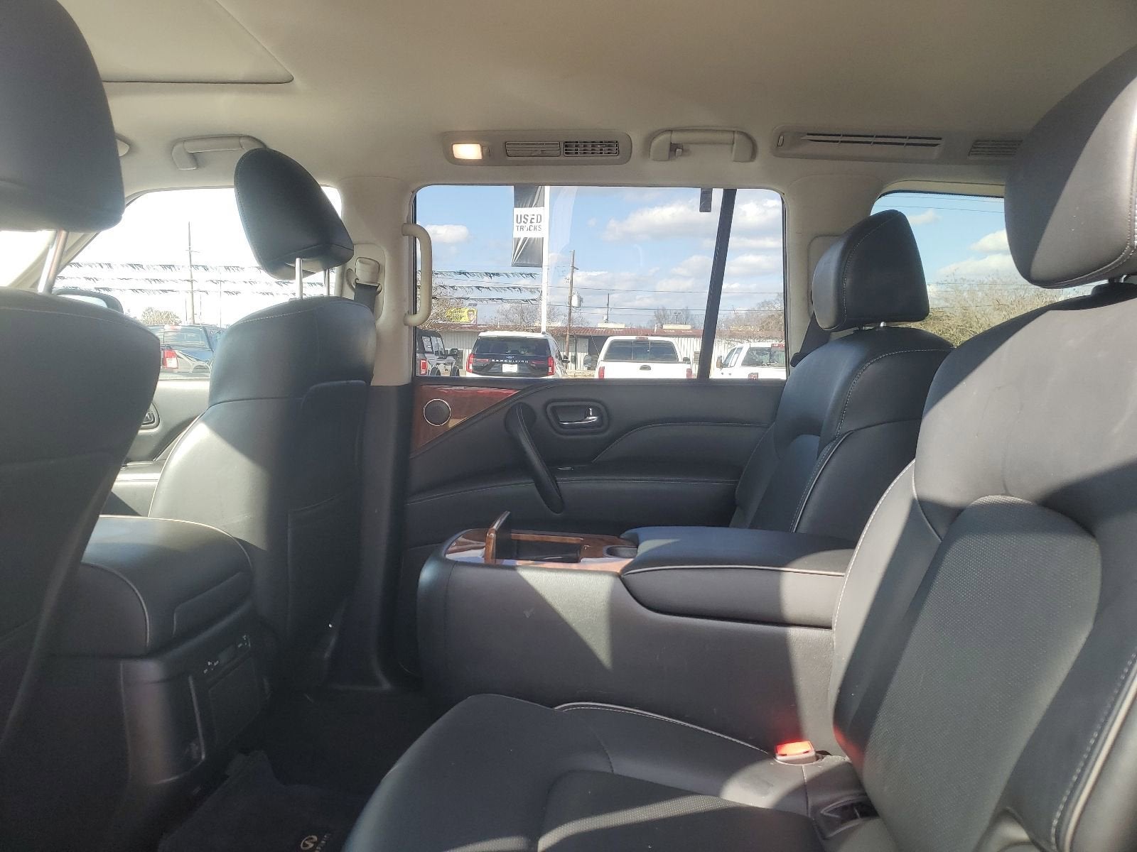 2019 INFINITI QX80 LUXE