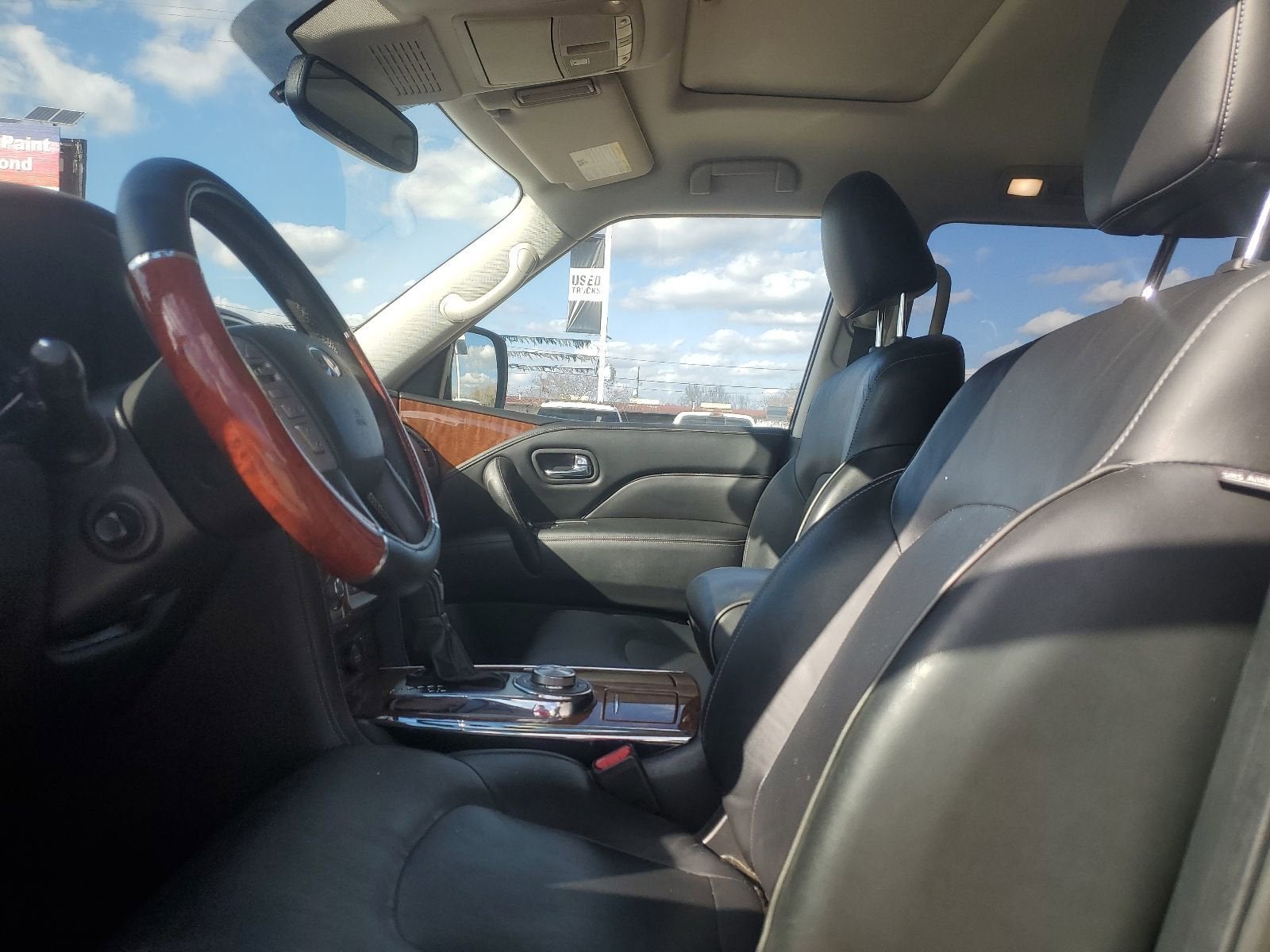 2019 INFINITI QX80 LUXE