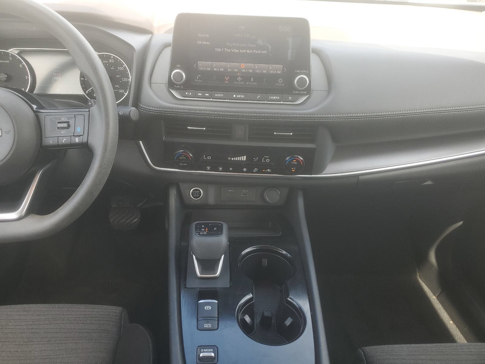2023 Nissan Rogue SV FWD