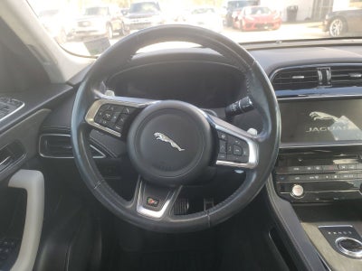 2019 Jaguar F-PACE S