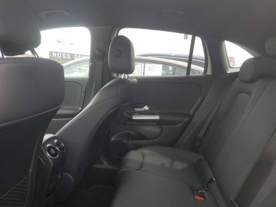 2025 Mercedes-Benz GLA 250 4MATIC®
