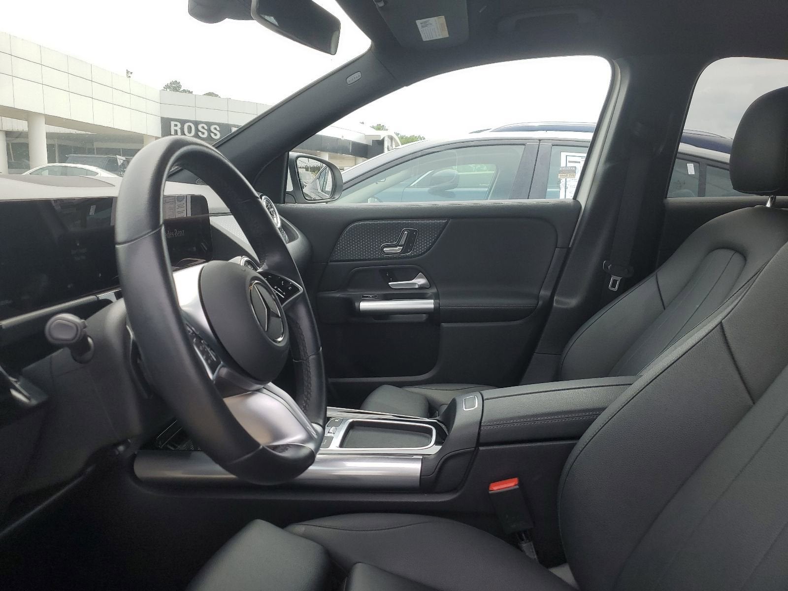 2025 Mercedes-Benz GLA 250 4MATIC®