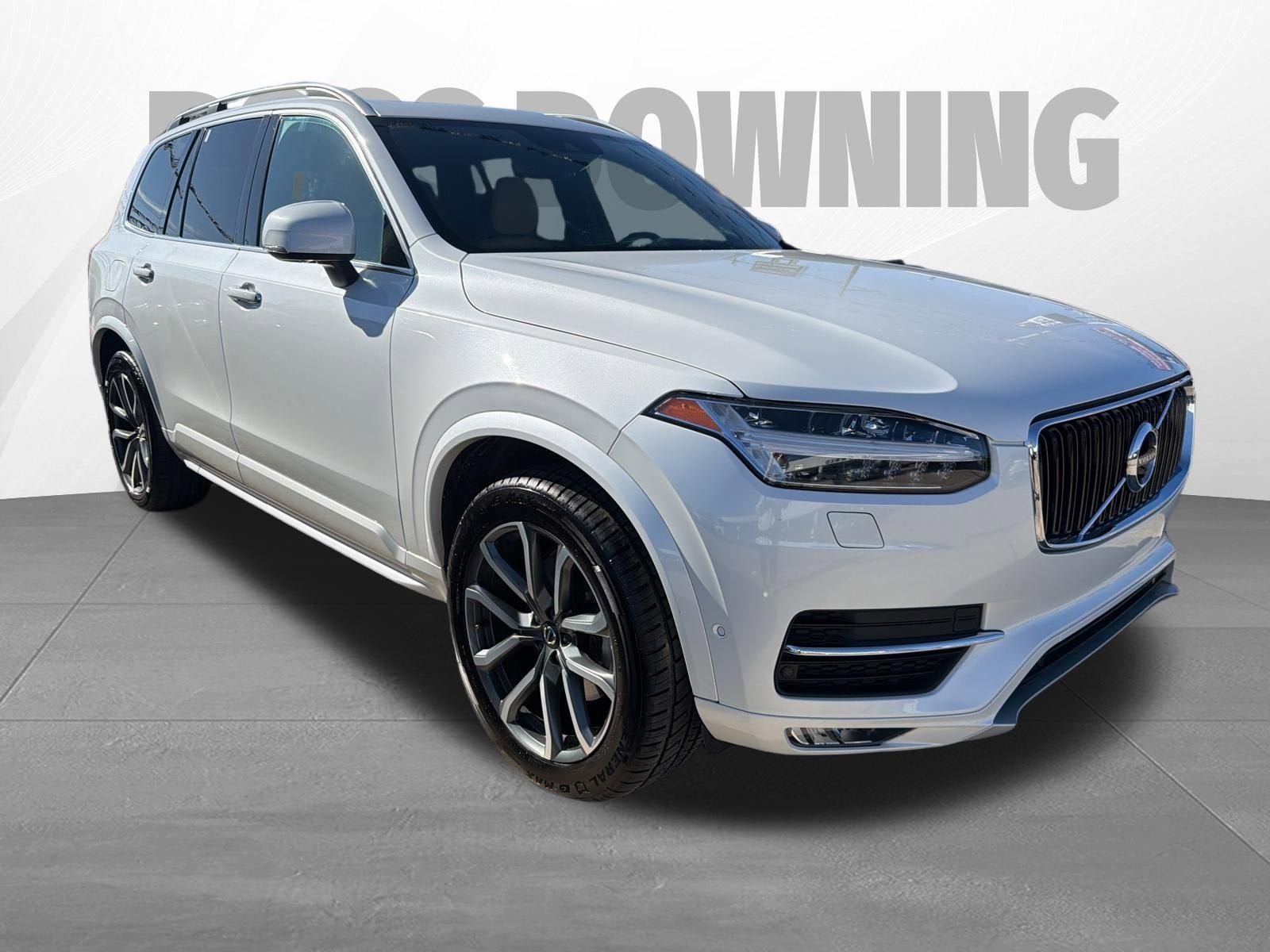 2019 Volvo XC90 Momentum