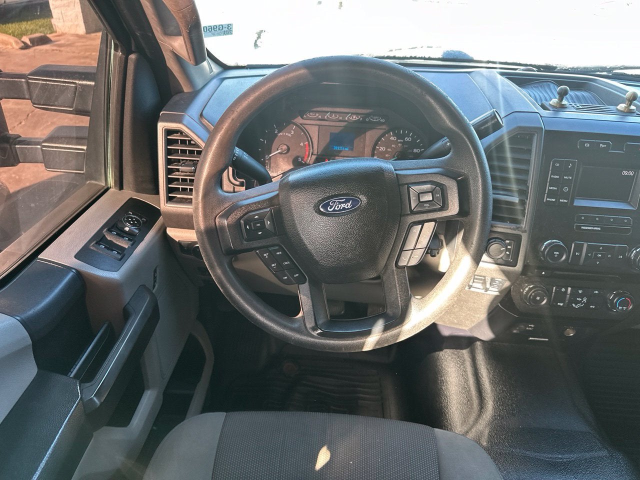 2017 Ford Super Duty F-250 SRW XL