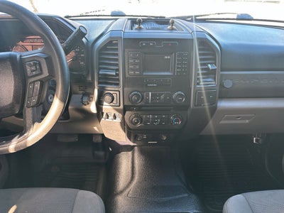 2017 Ford Super Duty F-250 SRW XL