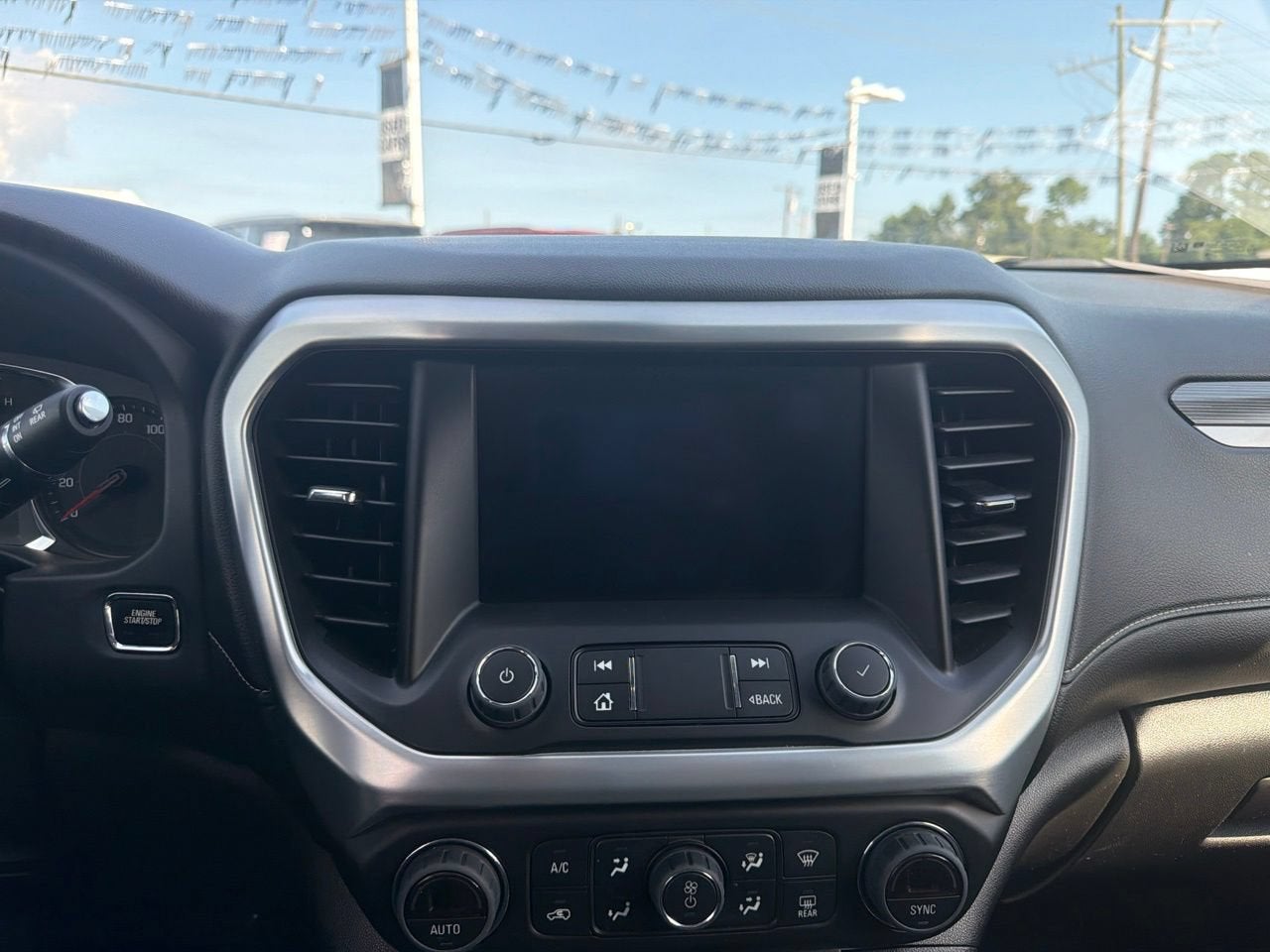 2023 GMC Acadia SLT