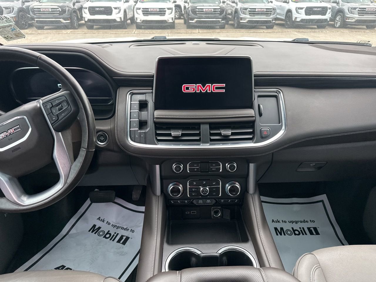 2022 GMC Yukon XL SLT