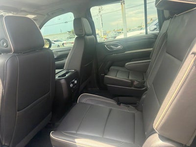 2022 GMC Yukon XL SLT