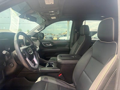 2022 GMC Yukon XL SLT