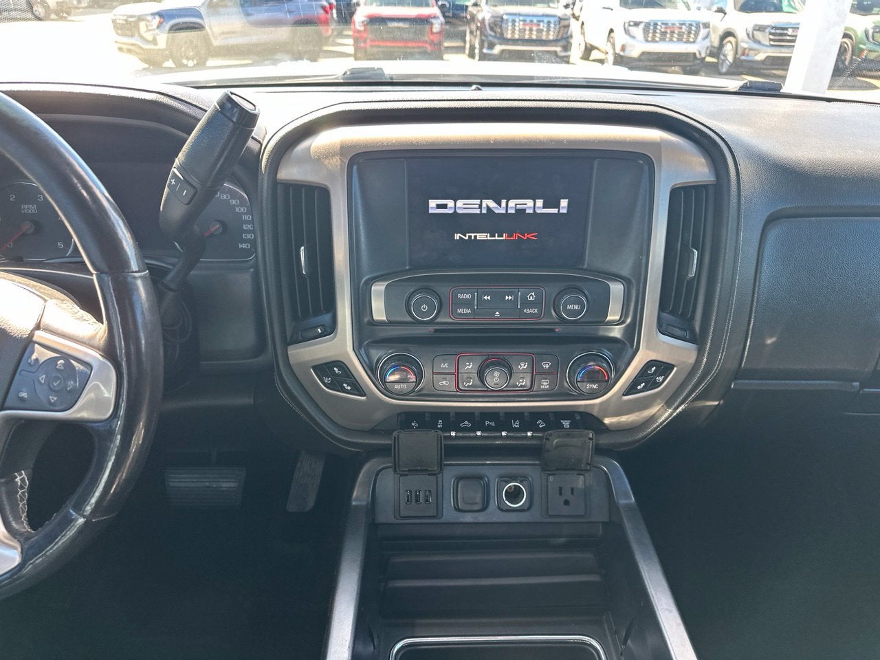 2015 GMC Sierra 2500 HD Denali