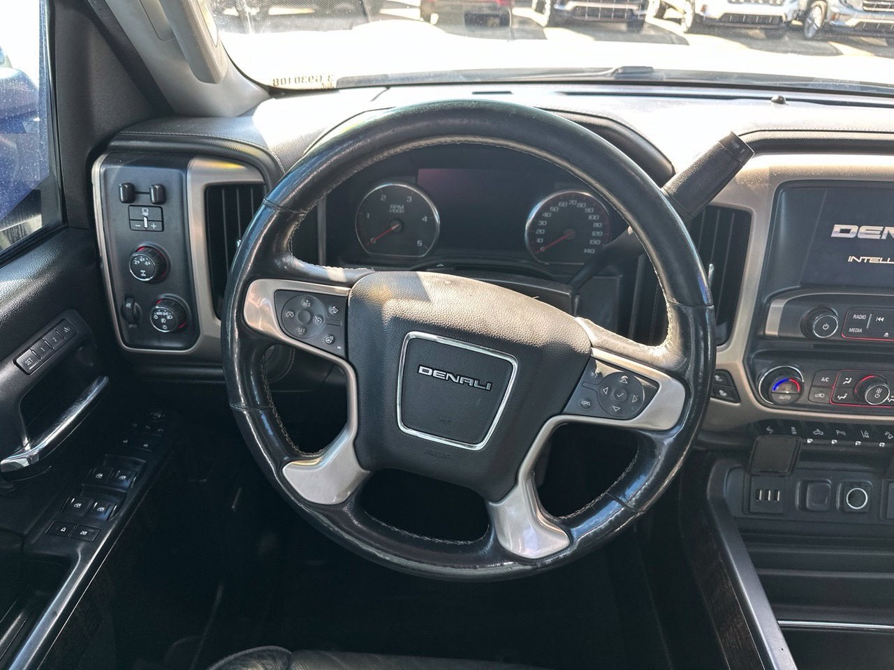 2015 GMC Sierra 2500 HD Denali