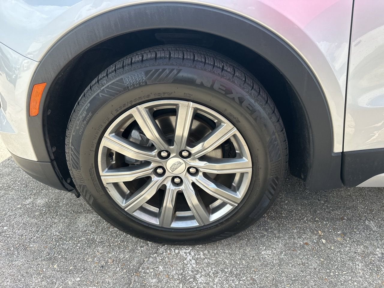 2019 Cadillac XT4 FWD Premium Luxury