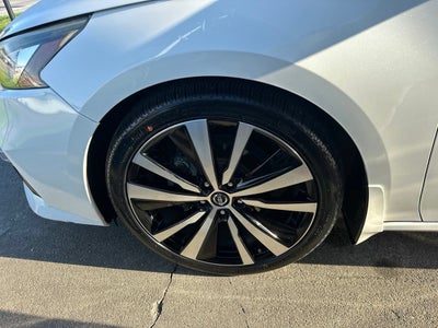 2020 Nissan Altima Platinum FWD