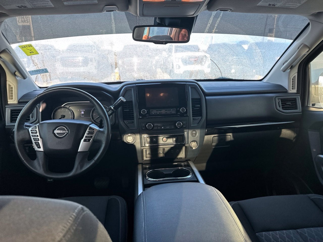 2024 Nissan TITAN Crew Cab SV 4x2