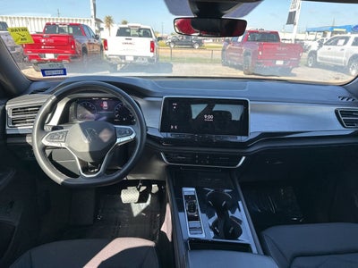 2025 Volkswagen Atlas Cross Sport 2.0T SE w/Technology