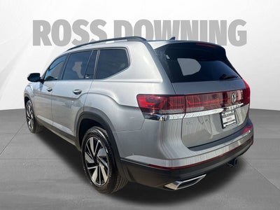 2025 Volkswagen Atlas 2.0T SE w/Technology
