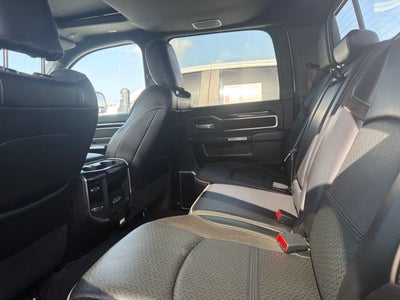 2019 RAM 2500 Laramie Crew Cab 4x4 6'4" Box