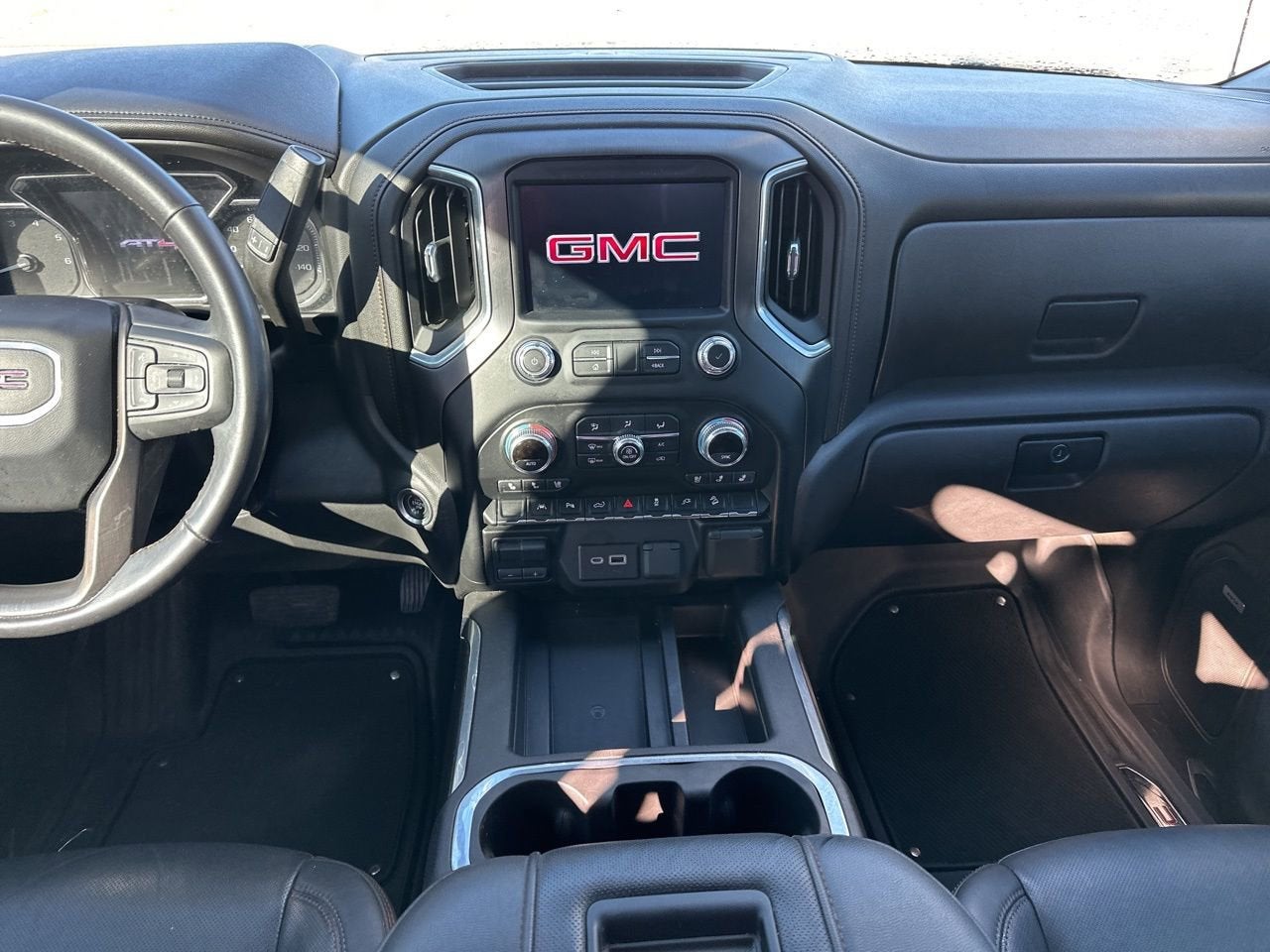 2022 GMC Sierra 1500 Limited AT4